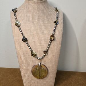 ONE OF A KIND PEARL NECKLACE